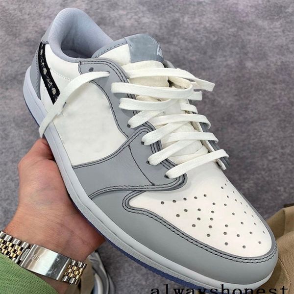 2020 новые 1s прибытие 1 og d низкая роскошь mens basketball обувь серый белый кристаллический дно дизайнер размер тапки us 7-12 с коробкой
2020 новые 1s прибытие 1 og d низкая роскошь mens basketball обувь серый белый кристаллический дно дизайнер размер тапки us 7-12 с коробкой