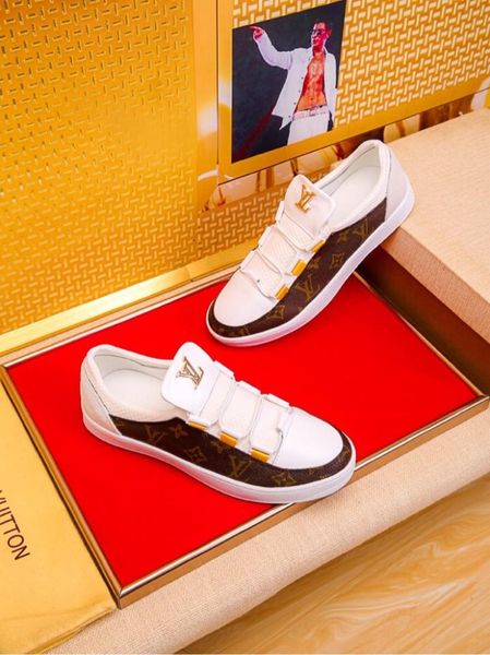 new men's luxury casual shoes fashion brand autumn and winter design men's shoes classic retro pattern lazy shoes no straps e5gv, Black
new men's luxury casual shoes fashion brand autumn and winter design men's shoes classic retro pattern lazy shoes no straps e5gv, Black