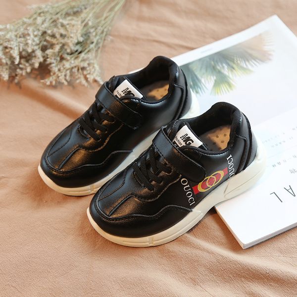 autumn brand letter pattern new child running shoes korean wild boy girl leisure black white small sneakers baby sports shoes size 26-35
autumn brand letter pattern new child running shoes korean wild boy girl leisure black white small sneakers baby sports shoes size 26-35
