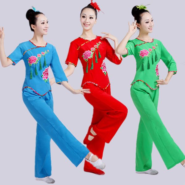 chinese style, hanfu, yangge, national drum, costume, fan dance, dance costume, performance costume, Black;red
chinese style, hanfu, yangge, national drum, costume, fan dance, dance costume, performance costume, Black;red