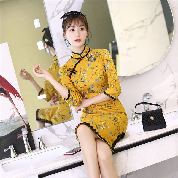autumn and winter elegent women deerskin bracelet sleeve dresses lace short oblique placket young girl cheongsam dress, White
autumn and winter elegent women deerskin bracelet sleeve dresses lace short oblique placket young girl cheongsam dress, White