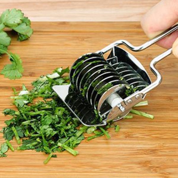 spaghetti cutting machine stainless steel spaghetti dough cutting machine cutting garlic machine kitchen tools
spaghetti cutting machine stainless steel spaghetti dough cutting machine cutting garlic machine kitchen tools