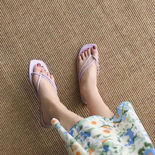 2020 summer new set of toe sandals female korean fashion flat bottom square head simple wild fairy trendy women's shoes, Black
2020 summer new set of toe sandals female korean fashion flat bottom square head simple wild fairy trendy women's shoes, Black