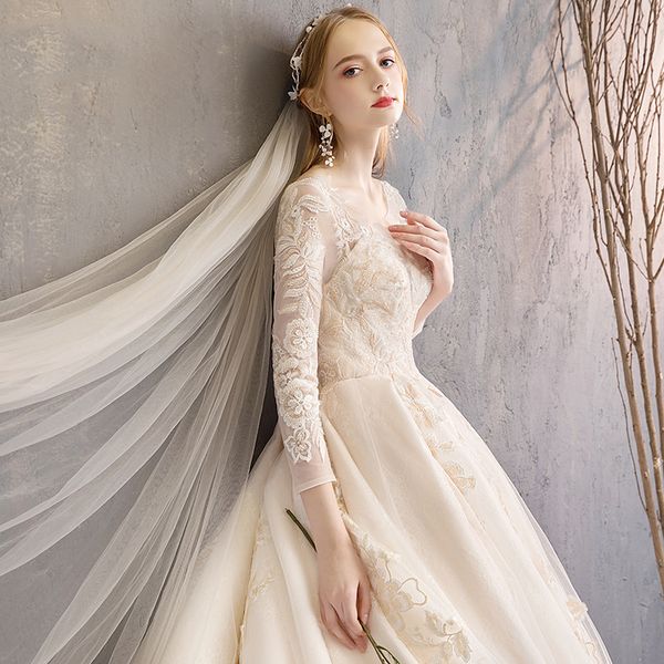 runway dresses dress celebrity manufacturers selling french 2021 large trailing the bride's wedding dream long sleeve winter female, Black
runway dresses dress celebrity manufacturers selling french 2021 large trailing the bride's wedding dream long sleeve winter female, Black