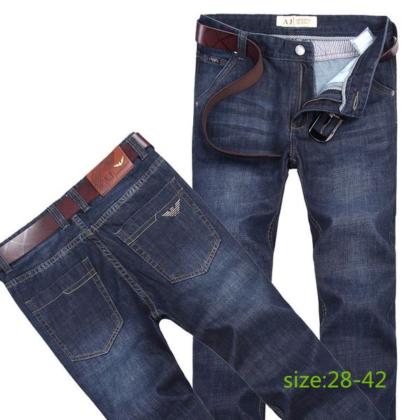 New arrival famou brand a mani jean lim kinny cal for man pant de igner brand 222, Blue
New arrival famou brand a mani jean lim kinny cal for man pant de igner brand 222, Blue
