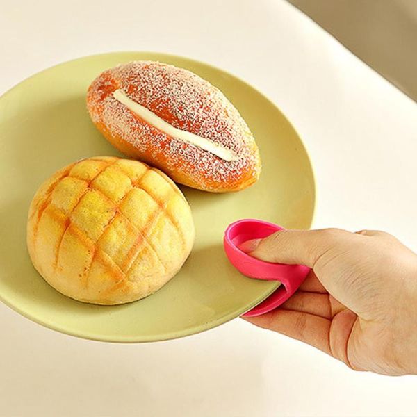 microwave oven 2 fingers bowl holder dish clamp pot pan gripper clip kitchen clamp gripper for kitchen tools
microwave oven 2 fingers bowl holder dish clamp pot pan gripper clip kitchen clamp gripper for kitchen tools