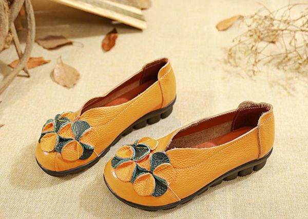 2019 women's shoes in spring and autumn with new style flat bottom round head mother shoes@3010, Black
2019 women's shoes in spring and autumn with new style flat bottom round head mother shoes@3010, Black