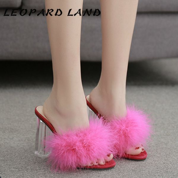 leopard land 2020 summer new fashion transparent crystal heel fur shoes shallow mouth casual open toe high heel women sandals zl, Black
leopard land 2020 summer new fashion transparent crystal heel fur shoes shallow mouth casual open toe high heel women sandals zl, Black