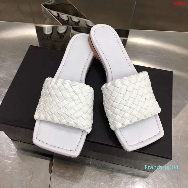 the latest leather slippers for women's shoes in 2020 are square-soled slippers, open-toe knitted high-heeled slippers and soft sandals, Black
the latest leather slippers for women's shoes in 2020 are square-soled slippers, open-toe knitted high-heeled slippers and soft sandals, Black