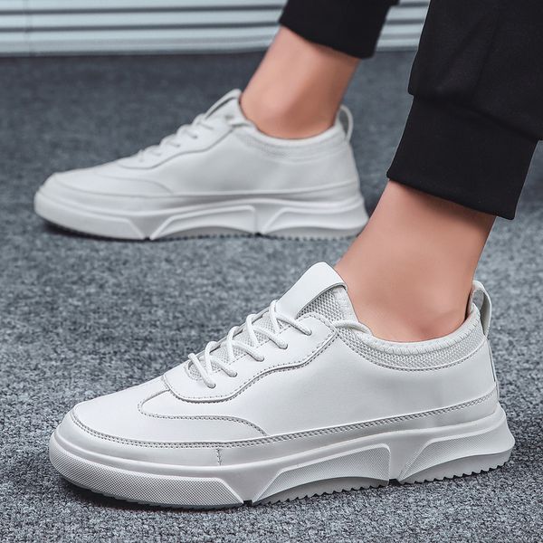 brand men casual shoes lace-up autumn casual shoes men breathable fashion black white
brand men casual shoes lace-up autumn casual shoes men breathable fashion black white