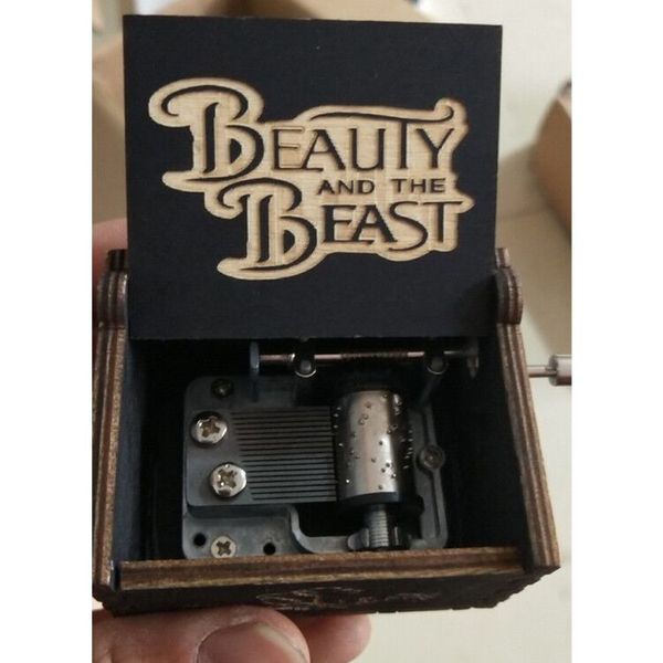 2019 antique carved music box game of throne music box star wars wooden hand crank theme music box
2019 antique carved music box game of throne music box star wars wooden hand crank theme music box