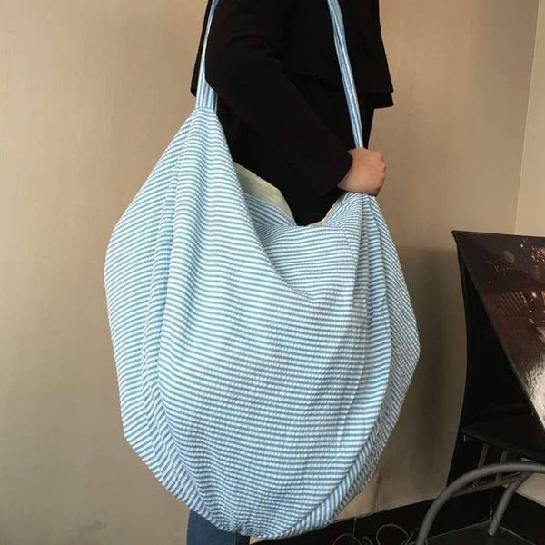 hobo bag женщины негабаритные большие пляжные сумки hobos дети пляжные игрушки получают сумку seersucker полосой пляжный карман vagrant мешо
hobo bag женщины негабаритные большие пляжные сумки hobos дети пляжные игрушки получают сумку seersucker полосой пляжный карман vagrant мешо