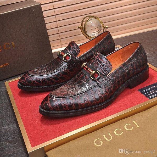 18ss men's rhinestones dress shoes 2019 luxury italian style fashion men formal shoes nightclub wedding dress formal loafers madah, Black
18ss men's rhinestones dress shoes 2019 luxury italian style fashion men formal shoes nightclub wedding dress formal loafers madah, Black