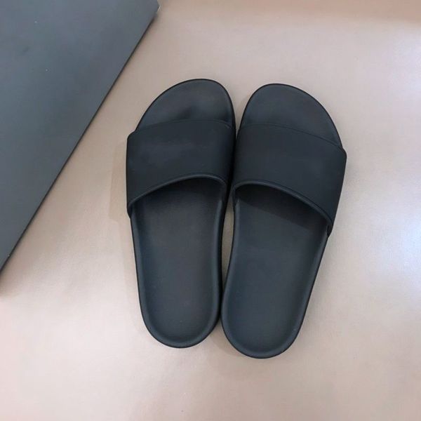 2020 slides summer beach indoor flat g sandals slippers house flip flops with letter b sandal with box, Black
2020 slides summer beach indoor flat g sandals slippers house flip flops with letter b sandal with box, Black