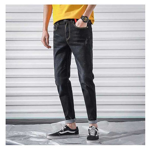 blue men's jeans 2019 spring new solid color slim jeans men's summer korea elastic foot pants youth student pants
blue men's jeans 2019 spring new solid color slim jeans men's summer korea elastic foot pants youth student pants