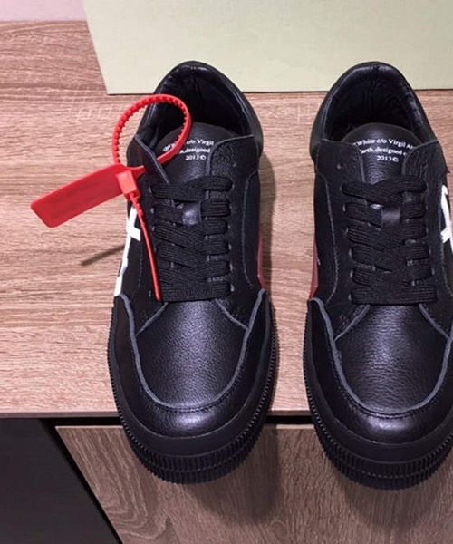 famous designer brand men double arrow casual shoes trainers 19fw striped black white canvas sneaker with low for men runing shoes ck005
famous designer brand men double arrow casual shoes trainers 19fw striped black white canvas sneaker with low for men runing shoes ck005