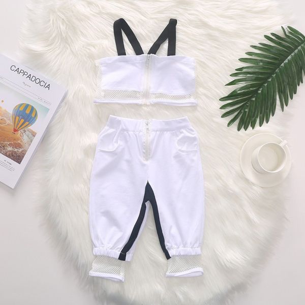 2pcs/set summer baby girls casual sport sets sleeveless strap vest +mesh design pants suits costume set, White
2pcs/set summer baby girls casual sport sets sleeveless strap vest +mesh design pants suits costume set, White