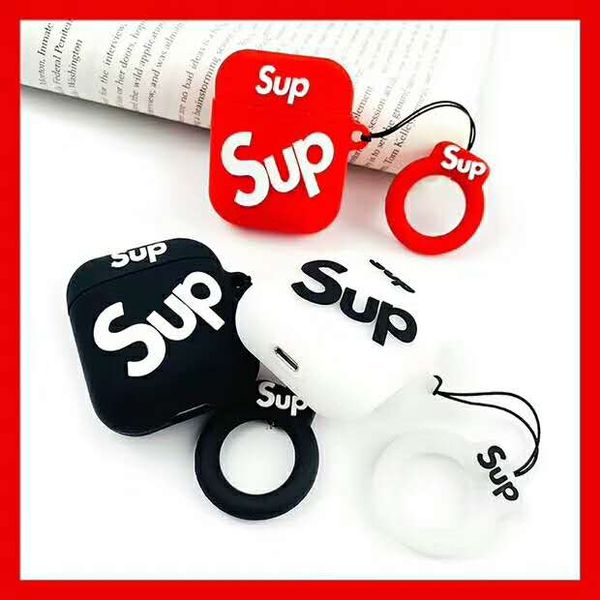 19ss new fashion designer pu leather for airpods cases protective cover hook clasp keychain anti lost fashion earphone case protector
19ss new fashion designer pu leather for airpods cases protective cover hook clasp keychain anti lost fashion earphone case protector