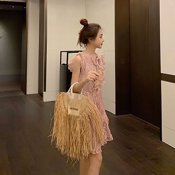 casual letter printing straw women's handbags retro fan-shaped grass shoulder bags for women summer wild beach bag ladies purses
casual letter printing straw women's handbags retro fan-shaped grass shoulder bags for women summer wild beach bag ladies purses