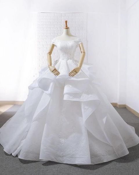 organza lace applique off shoulder ball gown simple longtrain wedding dress arab designer patterns wedding dress islamic gown, White
organza lace applique off shoulder ball gown simple longtrain wedding dress arab designer patterns wedding dress islamic gown, White