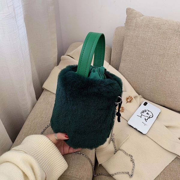 2019 winter faux fur string bucket bag for women mini shoulder crossbody bag lady soft warm plush handbags female party bags
2019 winter faux fur string bucket bag for women mini shoulder crossbody bag lady soft warm plush handbags female party bags