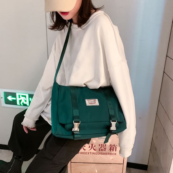 women's shoulder bags 2020 new large capacity tote bags wide shoulder straps crossbody
women's shoulder bags 2020 new large capacity tote bags wide shoulder straps crossbody