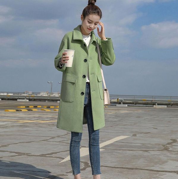high-quality retro solid color mid-length woolen coat women 2020 autumn winter grass green woolen coat blended robe femme, Black
high-quality retro solid color mid-length woolen coat women 2020 autumn winter grass green woolen coat blended robe femme, Black