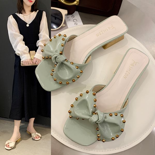 bow knot ladies shoes 2020 new summer fashion women shoes woman mules rivet crystal casual thick mid heels slides, Black
bow knot ladies shoes 2020 new summer fashion women shoes woman mules rivet crystal casual thick mid heels slides, Black