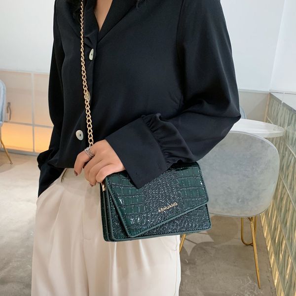 crocodile pattern crossbody bags women 2019 retro chain shoulder bag messenger bag casual small square sac main femme
crocodile pattern crossbody bags women 2019 retro chain shoulder bag messenger bag casual small square sac main femme