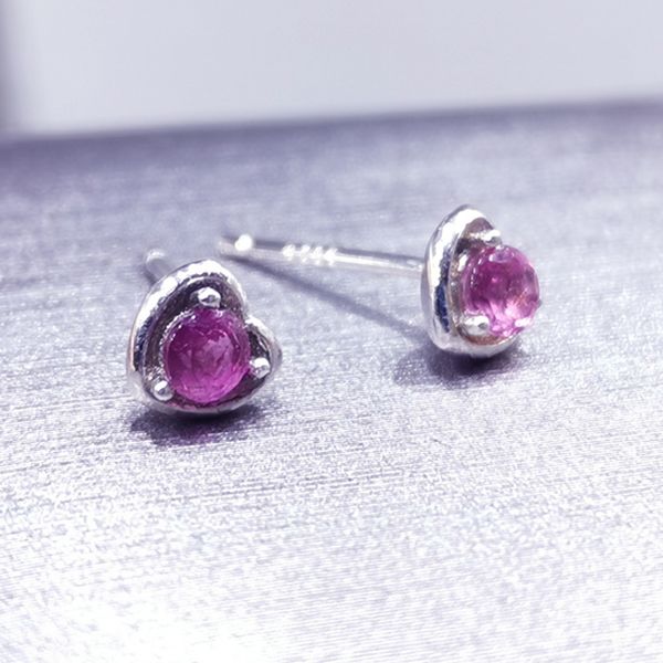 natural tourmaline earrings heart design jewerly sterling silver christmas gift for girls, Golden;silver
natural tourmaline earrings heart design jewerly sterling silver christmas gift for girls, Golden;silver