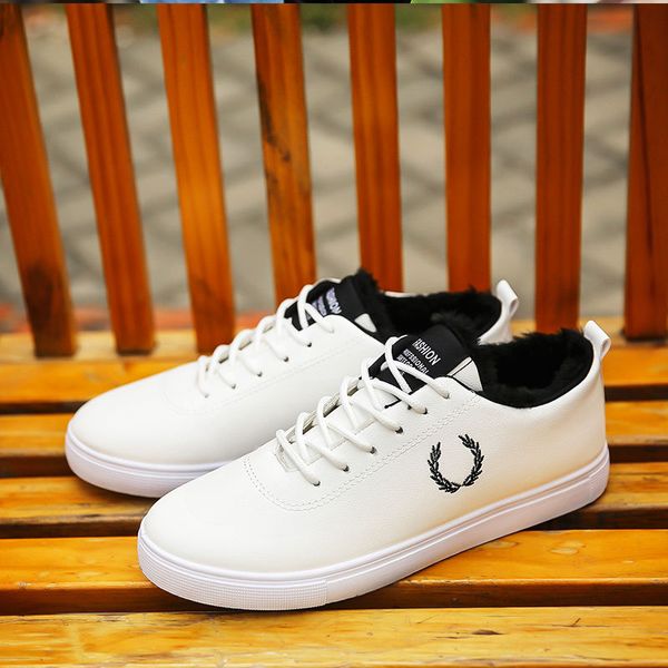 2020 spring vulcanized shoes boys sneakers white shoes leather sneakers men casual, Black
2020 spring vulcanized shoes boys sneakers white shoes leather sneakers men casual, Black