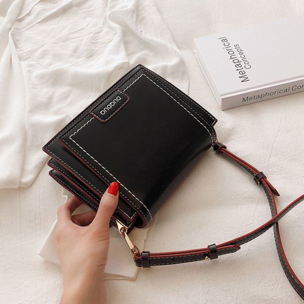 2019 summer modern lady women's new fashion simple solid leisure hasp single shoulder high-class design messenger bags
2019 summer modern lady women's new fashion simple solid leisure hasp single shoulder high-class design messenger bags