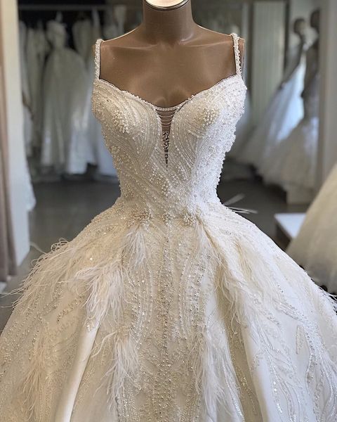 vintage crystal beaded ball gown wedidng dresses luxury spaghetti plus size saudi dubai arabia dubai bridal gown custom, White
vintage crystal beaded ball gown wedidng dresses luxury spaghetti plus size saudi dubai arabia dubai bridal gown custom, White