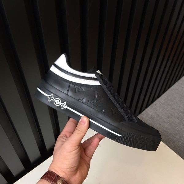 2020 new paris speed trainers shoe original luxury designers mens sneakers high casual shoes with box a02
2020 new paris speed trainers shoe original luxury designers mens sneakers high casual shoes with box a02