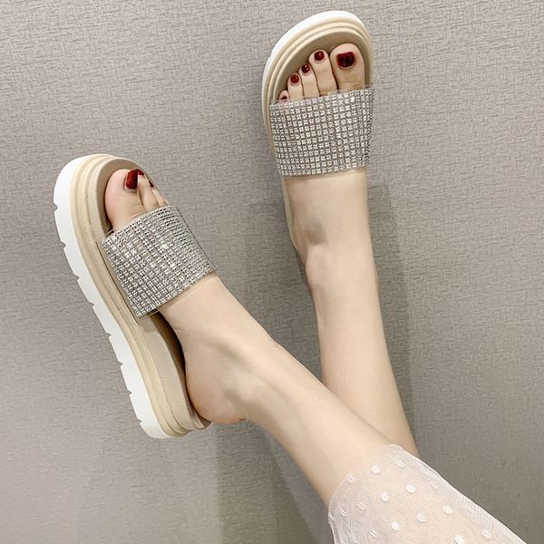 shoes med house slippers platform summer woman slipers women slides soft beach 2020 flat fashion rome pu, Black
shoes med house slippers platform summer woman slipers women slides soft beach 2020 flat fashion rome pu, Black