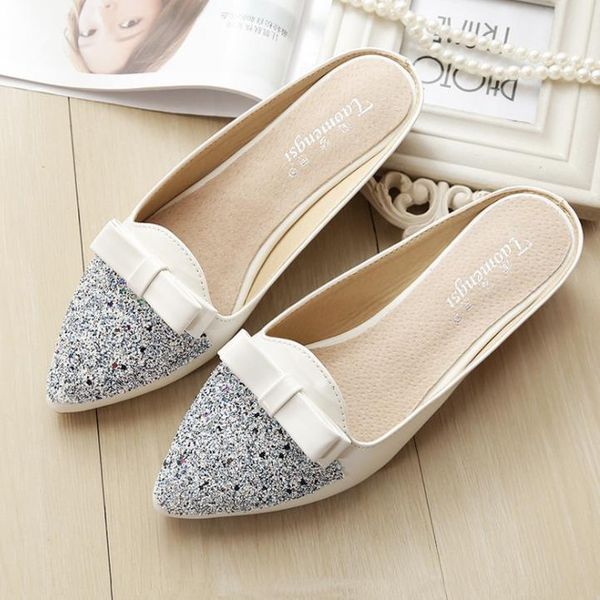 2020 summer new fashion woman sliders bling sequined bow decoration flat pointed non-slip shoes plus size outwear shoes, Black
2020 summer new fashion woman sliders bling sequined bow decoration flat pointed non-slip shoes plus size outwear shoes, Black