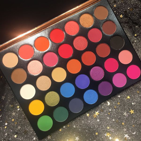 new nude shinning eyeshadow palette 35color metallic pigments smoky eye shadow makeup palete waterproof cosmetics beauty tool
new nude shinning eyeshadow palette 35color metallic pigments smoky eye shadow makeup palete waterproof cosmetics beauty tool