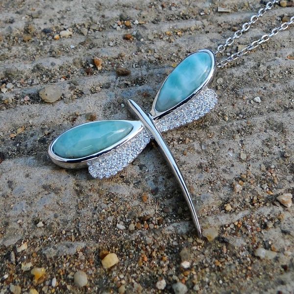 beautiful 100% 925 sterling silver with real natural larimar cz pendant necklace dragonfly charm for women without chain
beautiful 100% 925 sterling silver with real natural larimar cz pendant necklace dragonfly charm for women without chain