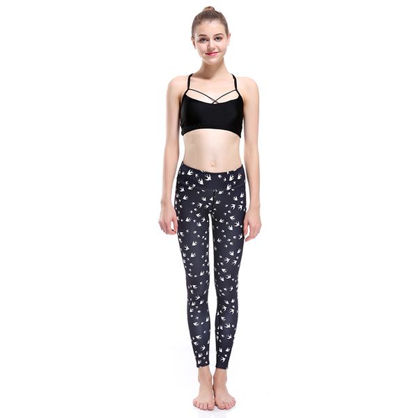 new women's skinny hip-lifting black-bottom swallow breathable sweat-absorbing nine-point lady pants
new women's skinny hip-lifting black-bottom swallow breathable sweat-absorbing nine-point lady pants