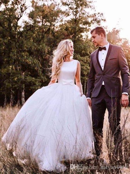 new romantic a line wedding dresses scoop neck satin tulle sleeveless backless sweep train plus size arabic wedding bridal gowns, White
new romantic a line wedding dresses scoop neck satin tulle sleeveless backless sweep train plus size arabic wedding bridal gowns, White