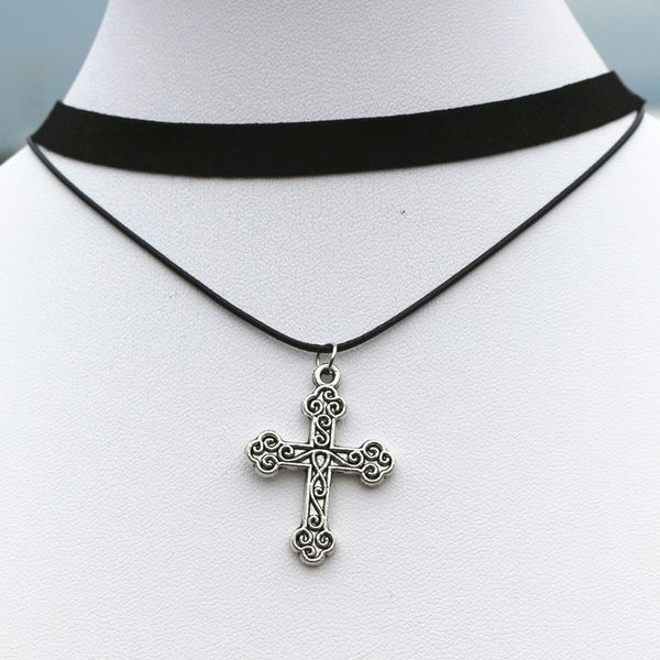 n910 gothic fashion women clavicle necklaces multilayer black choker necklace cross pendant jewelry collar necklace bijoux, Golden;silver
n910 gothic fashion women clavicle necklaces multilayer black choker necklace cross pendant jewelry collar necklace bijoux, Golden;silver