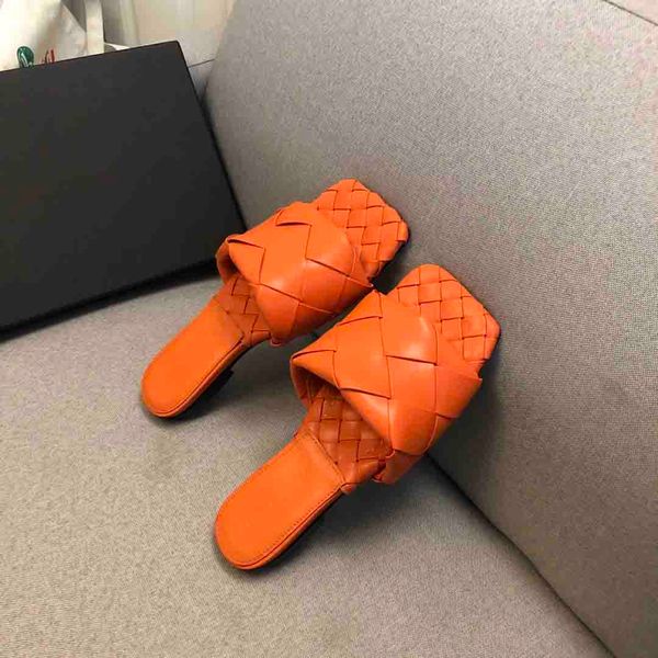 2020 new slippers, new woven slippers, original leather slippers, fashionable women's summer slippers, Black
2020 new slippers, new woven slippers, original leather slippers, fashionable women's summer slippers, Black