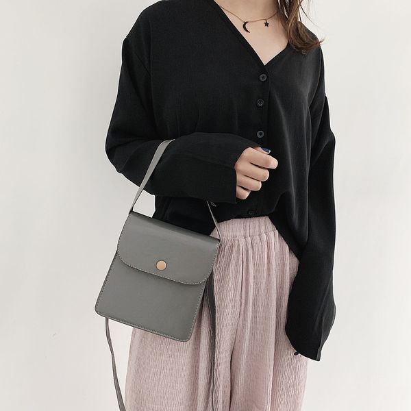 ladybabag brand women joker retro messenger bag shoulder bag diagonal bags fashion small square dropshipping bolsas de mujer
ladybabag brand women joker retro messenger bag shoulder bag diagonal bags fashion small square dropshipping bolsas de mujer