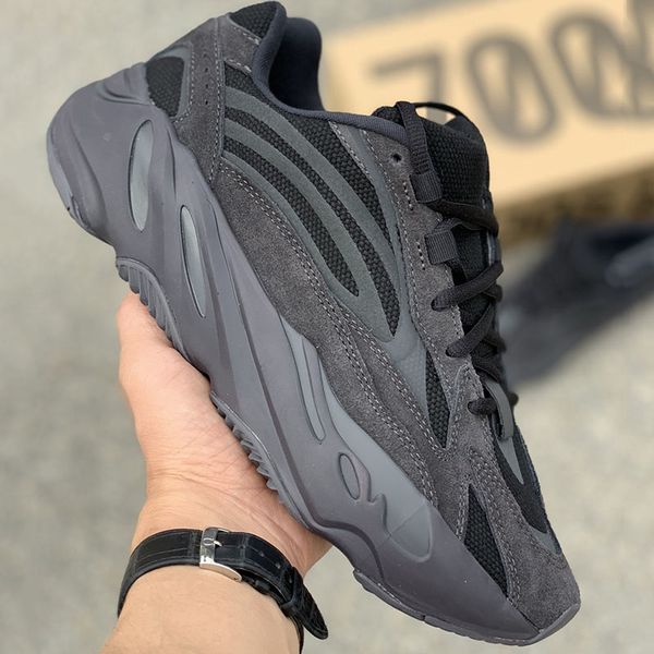 Newest 700 V2 Vanta Running Shoe Mens Full Black Designer Sports Sneakers Womens Comfortable Outdoor Trainers With Box
Newest 700 V2 Vanta Running Shoe Mens Full Black Designer Sports Sneakers Womens Comfortable Outdoor Trainers With Box