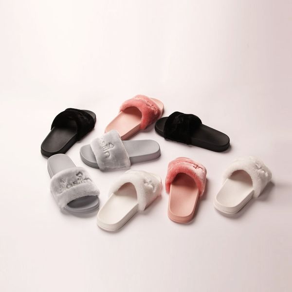 letter embroider open toe fur slippers web celebrities flats bottom outdoor slides superstars design slip on flipflops solid fur, Black
letter embroider open toe fur slippers web celebrities flats bottom outdoor slides superstars design slip on flipflops solid fur, Black