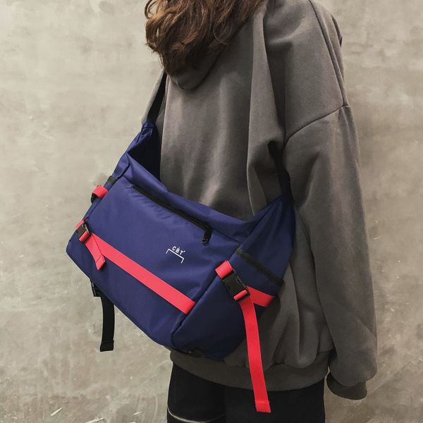 женские сумки crossbody мода пара большая емкость флип сумка инструментальное street trend студенческая сумка функциональные сумки на молнии
женские сумки crossbody мода пара большая емкость флип сумка инструментальное street trend студенческая сумка функциональные сумки на молнии