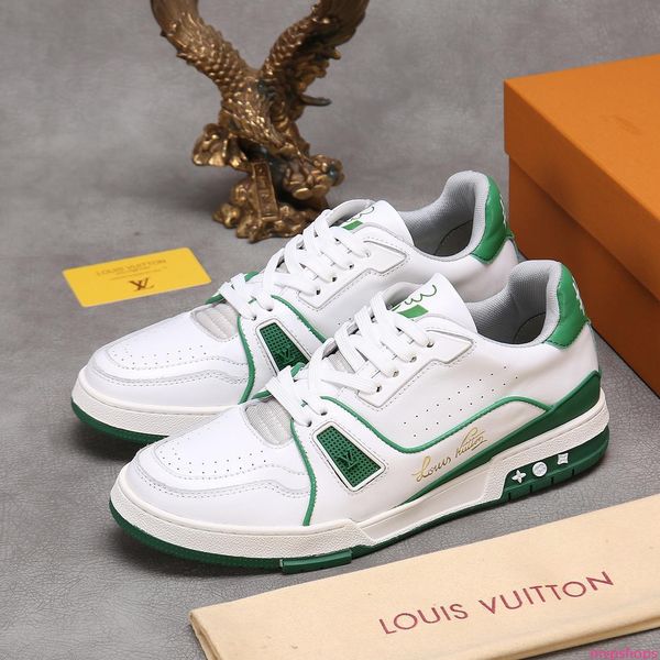 2019be spring and autumn men s casual sports shoes high-belt travel sneakers, with micro-standard, with the original box fast delivery
2019be spring and autumn men s casual sports shoes high-belt travel sneakers, with micro-standard, with the original box fast delivery