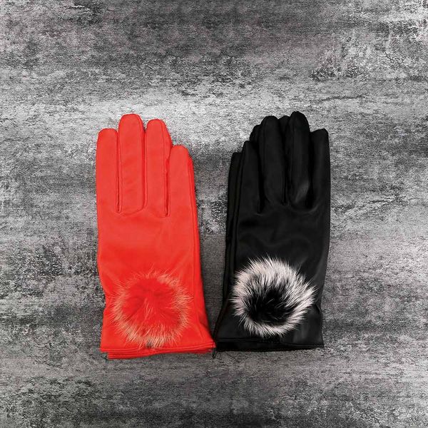 1pair women gloves ladies autumn and winter thickening warm cycling pu hair ball touch screen full finger gloves, Blue;gray
1pair women gloves ladies autumn and winter thickening warm cycling pu hair ball touch screen full finger gloves, Blue;gray