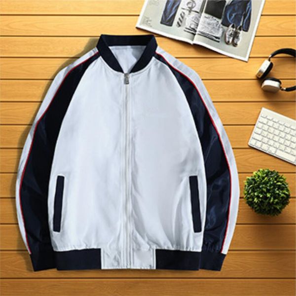 2020 new fc116 autumn men's jacket stand collar outdoor sport baseball jacket men's fleece fashion brand bomber jacket winter thin, Black;brown
2020 new fc116 autumn men's jacket stand collar outdoor sport baseball jacket men's fleece fashion brand bomber jacket winter thin, Black;brown
