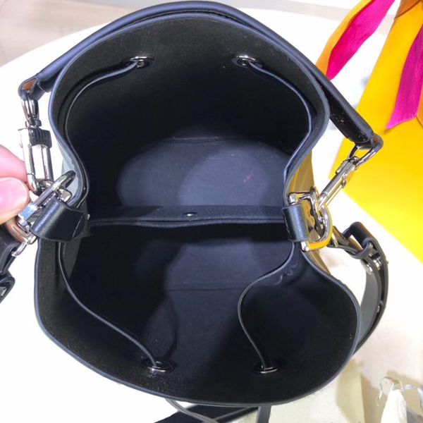 shoulder bucket classic neonoe purse designer crossbody luxury bag tote handbags flowers shopping printing bag designer tote bags bbugv, Red;black
shoulder bucket classic neonoe purse designer crossbody luxury bag tote handbags flowers shopping printing bag designer tote bags bbugv, Red;black